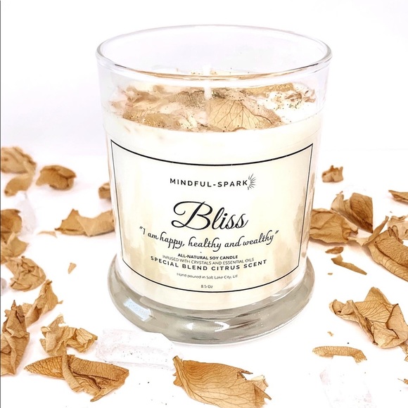 Intention candle with crystals and essential oils - Picture 4 of 4